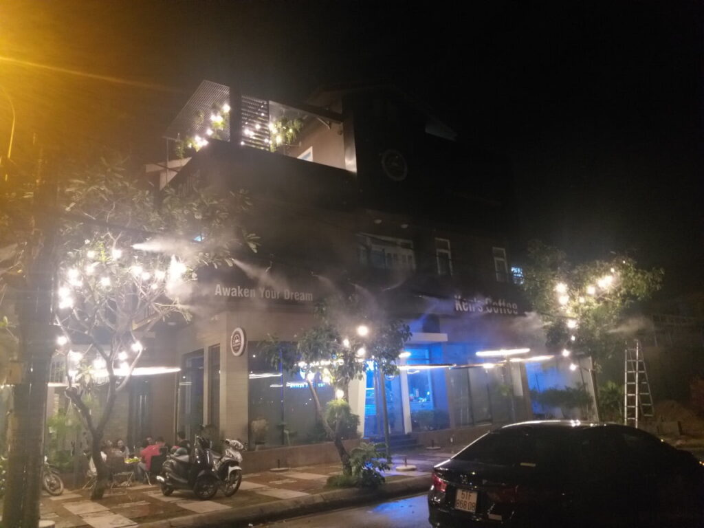 lắp phun sương làm mát